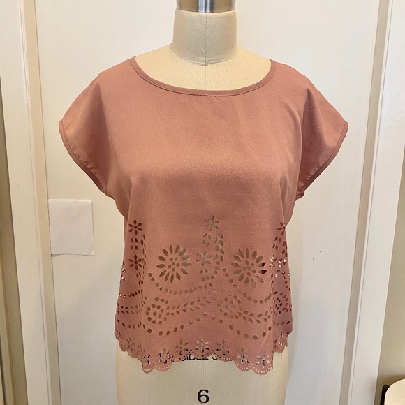 H.I.P Pink Short Sleeve Cut Out Top Small - Picture 6 of 8